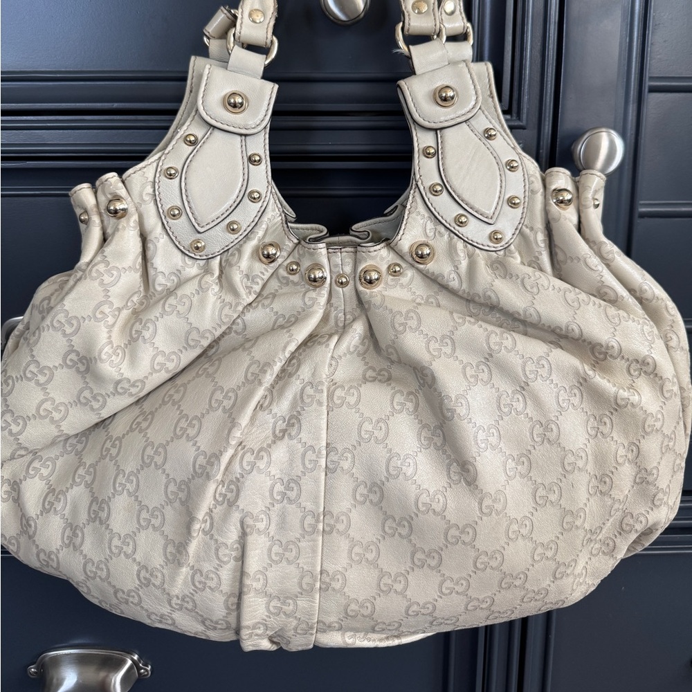 Gucci Guccissima Leather Studded Pelham